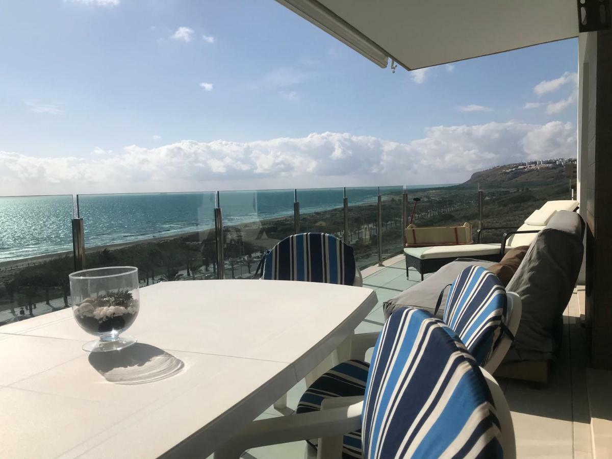 Great Views First Line Teleworkers And Families Unforgetable Apartment Arenales del Sol Esterno foto